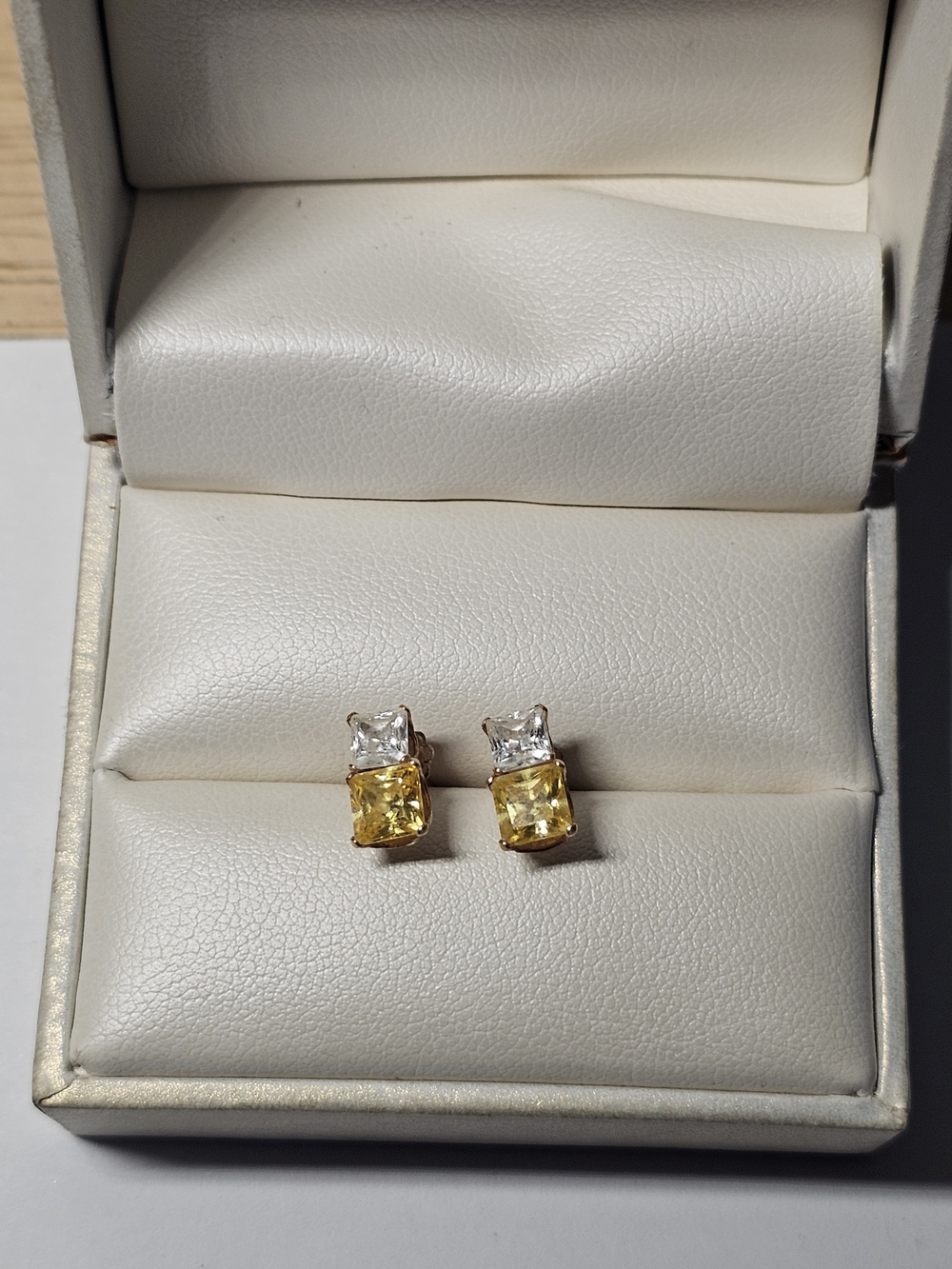10k Gold Cz Earrings